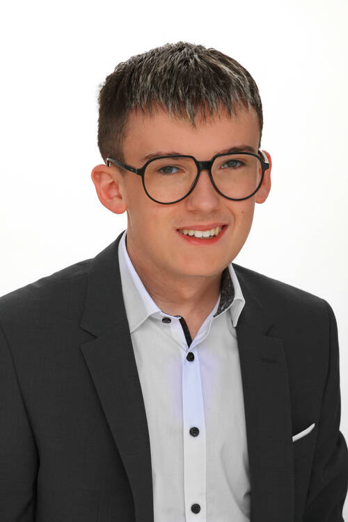 Tom Hoffmann2024